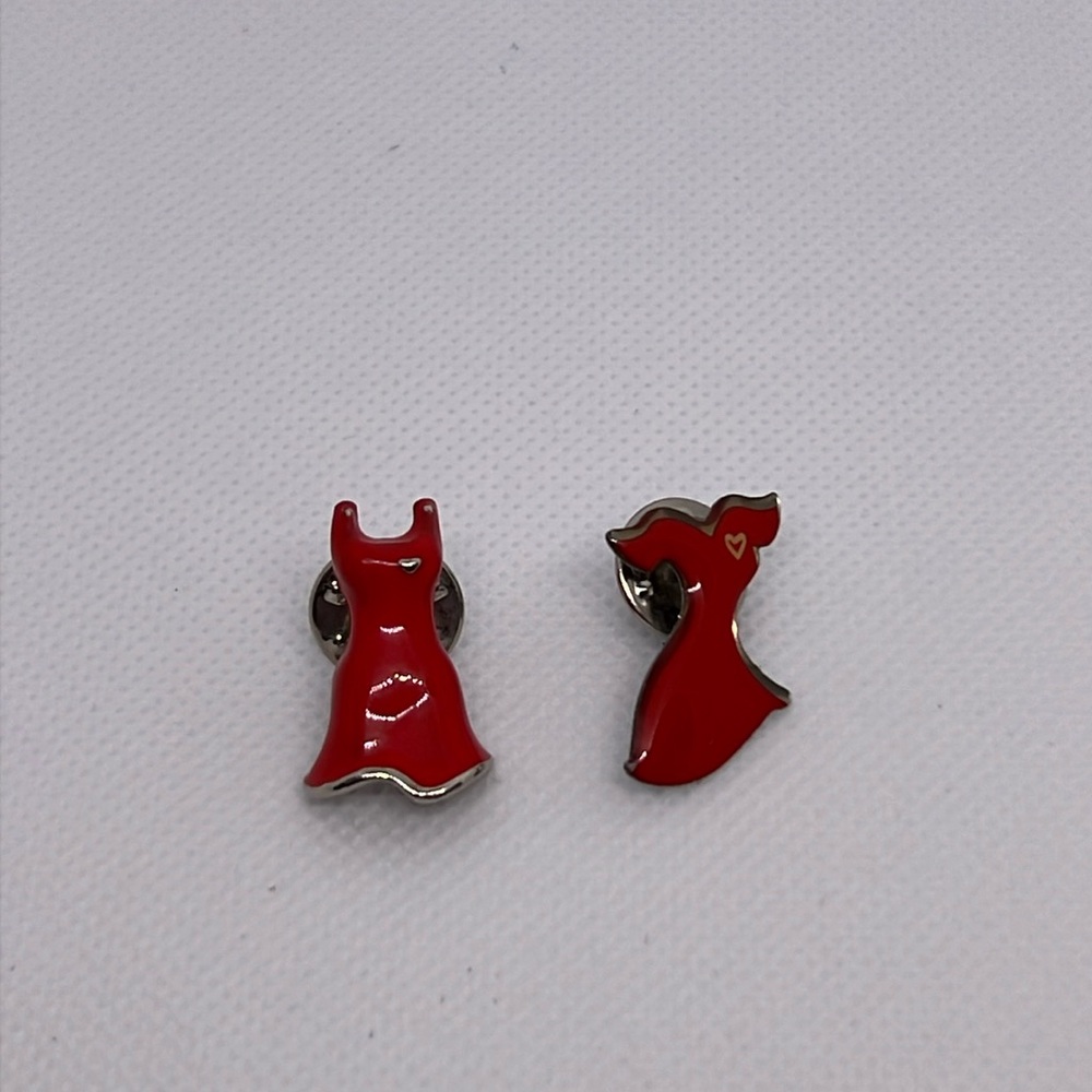 Vintage heart health awareness pins